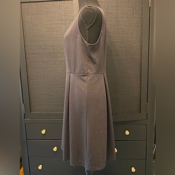 LOFT Pleated Sleeveless Dress Charcoal Gray - Picture 4 of 7